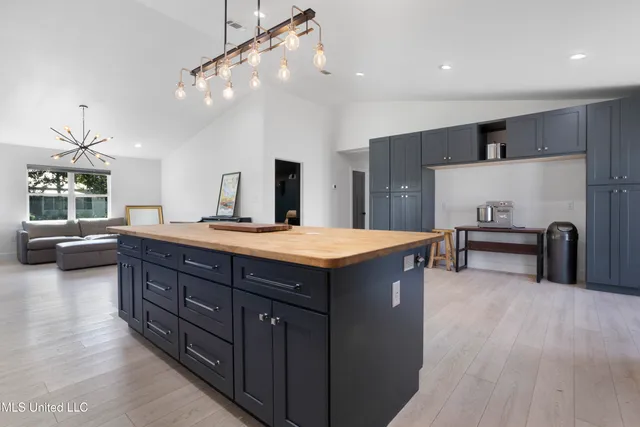 $769,000 | 1211 Bowen Avenue, Ocean Springs, MS 39564