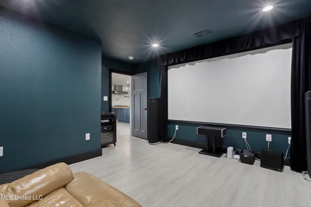 $769,000 | 1211 Bowen Avenue, Ocean Springs, MS 39564