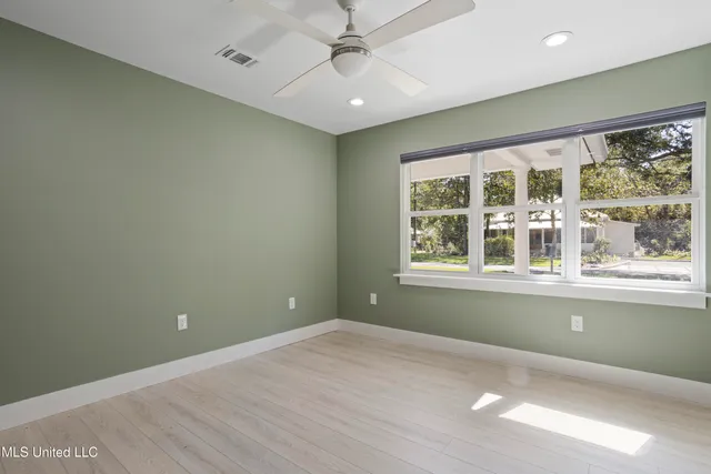 $769,000 | 1211 Bowen Avenue, Ocean Springs, MS 39564