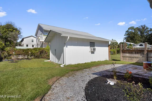$769,000 | 1211 Bowen Avenue, Ocean Springs, MS 39564