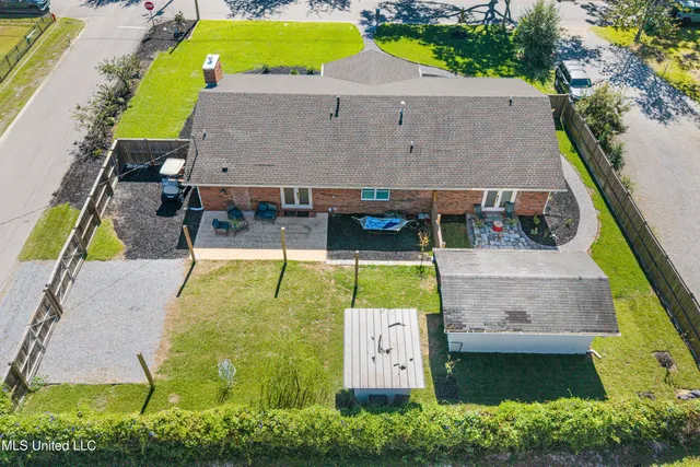 $769,000 | 1211 Bowen Avenue, Ocean Springs, MS 39564