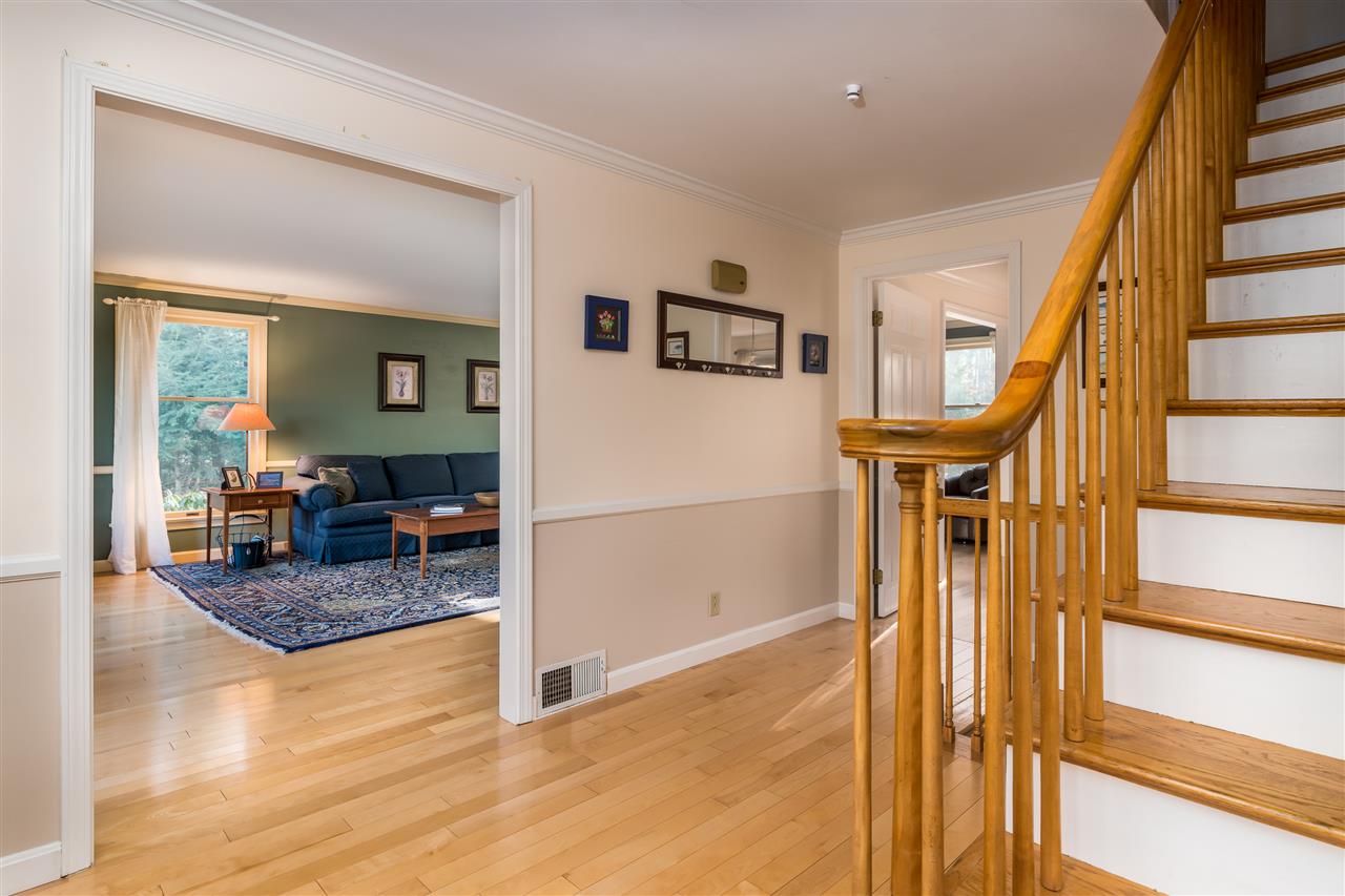 9 Bartlett Road Brentwood, NH 03833 - Photo 4 of 39