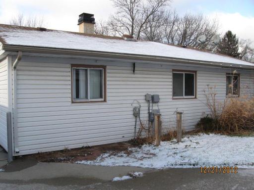 327 East Dennis Road Wheeling, IL 60090 - Photo 11 of 13