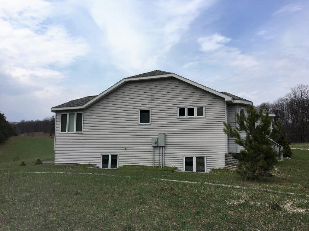 4045 North 41 Road Manton, MI 49663 - Photo 41 of 42 1815072-40.JPG
