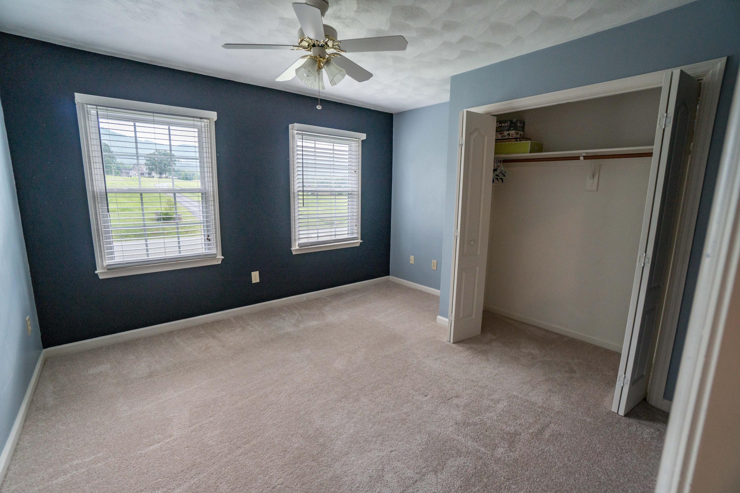 2045 Mountain View Road Vinton, VA 24179 - Photo 24 of 32 Bedroom