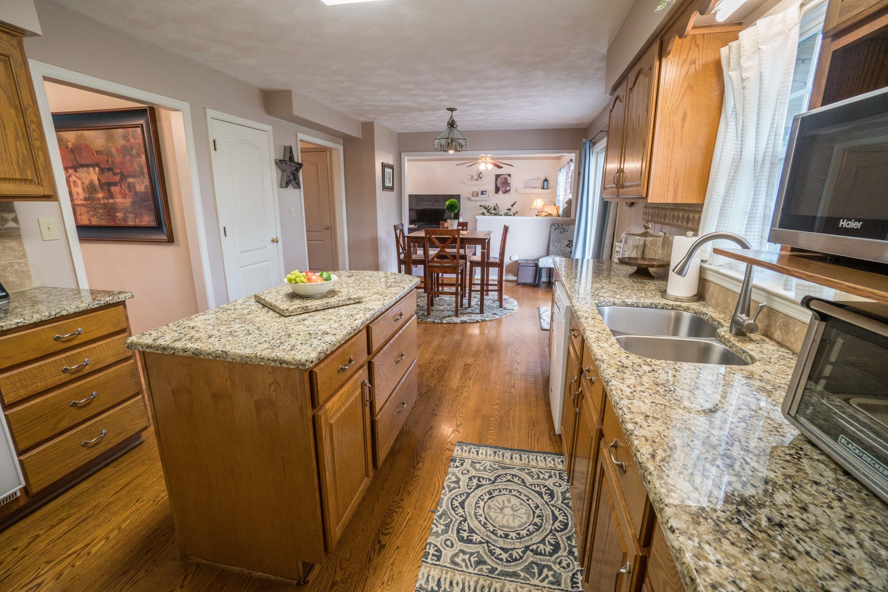 2045 Mountain View Road Vinton, VA 24179 - Photo 9 of 32 Kitchen to Dining Room