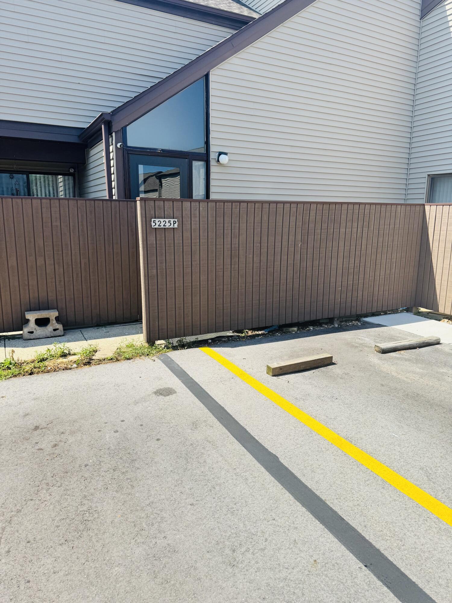 5225 South 13th Street, Unit P Milwaukee, WI 53221 - Photo 20 of 25 FA1686CA-C42D-4EE7-A93B-DEEB5B84A19F