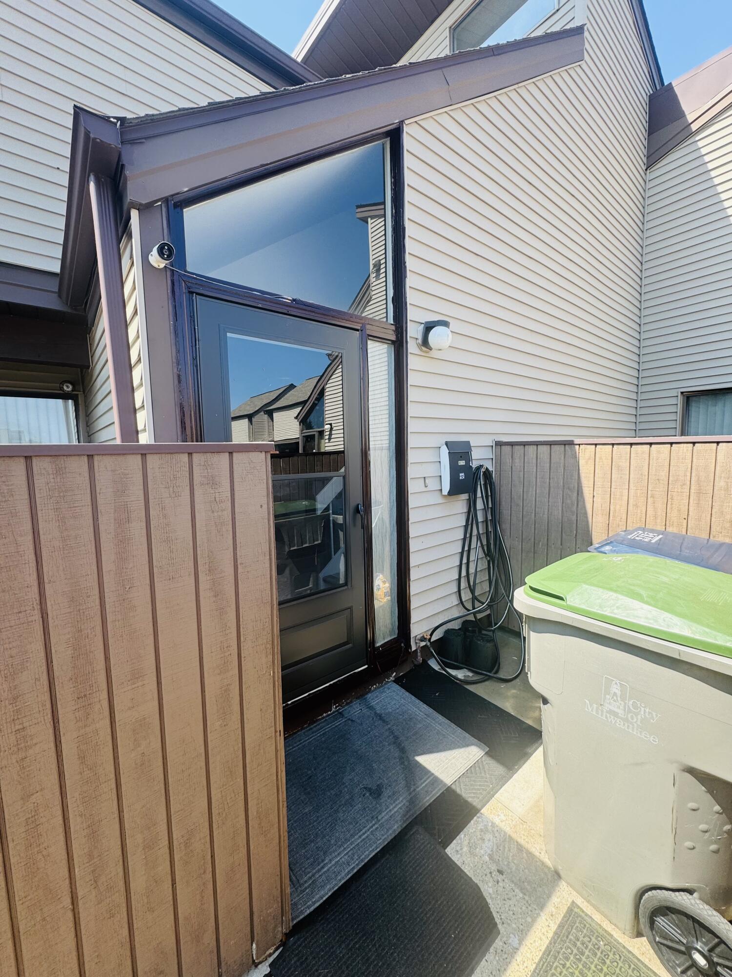 5225 South 13th Street, Unit P Milwaukee, WI 53221 - Photo 21 of 25 9633539C-B961-4D56-9954-B2821C8F4E44