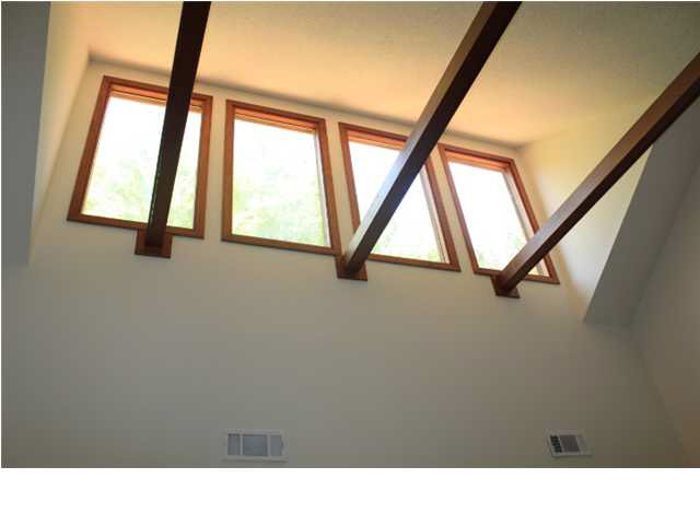 736 South Spring Lake Road Terry, MS 39170 - Photo 9 of 24 Skylights in Great Room