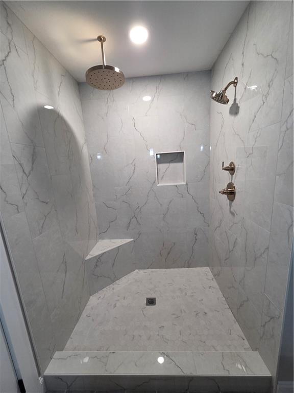 1012 Highway 332 Pendergrass, GA 30567 - Photo 35 of 51 a bathroom with a shower