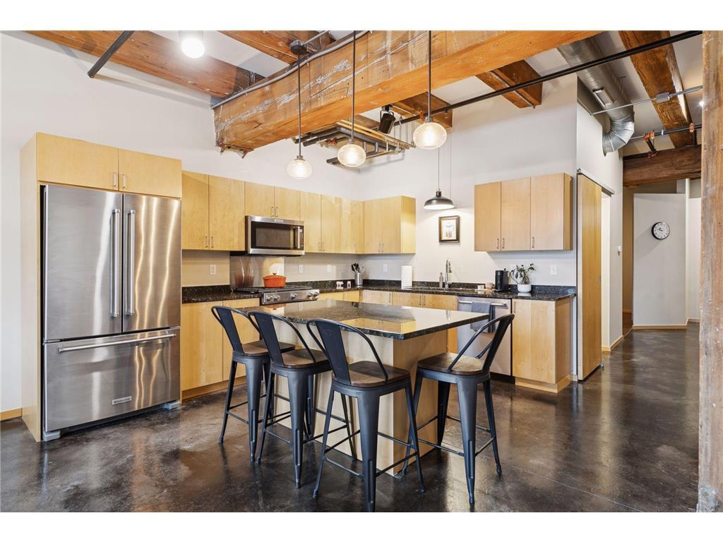 406 Wacouta Street, Unit 609 St. Paul, MN 55101 - Photo 6 of 24