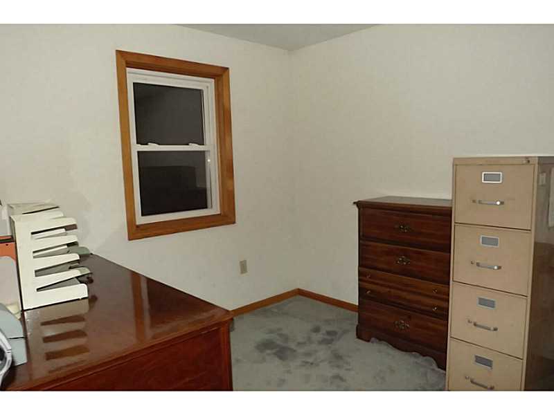 95 Hunting House Road Glocester, RI 02857 - Photo 8 of 23 Bedroom.