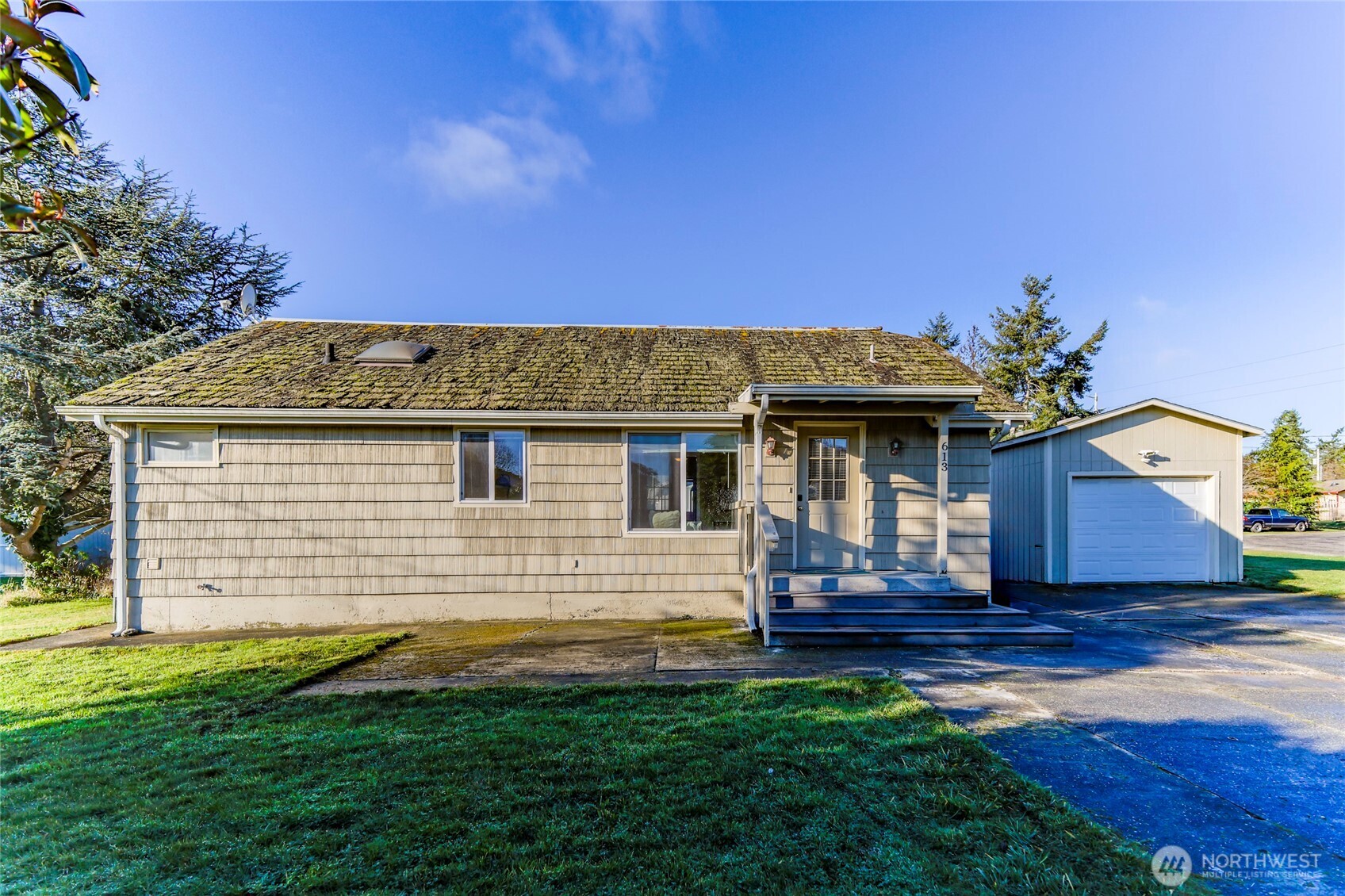 613 Hancock Street Port Townsend, WA 98368 - Photo 22 of 24 a view of a house with a yard