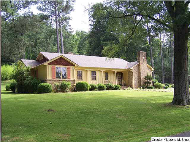 456 4th Avenue West Oneonta, AL 35121 - Photo 2 of 19