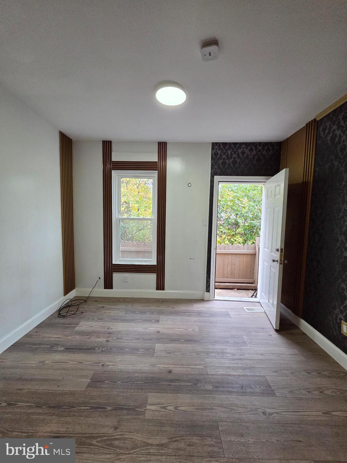 614 South 10th Street Reading, PA 19602 - Photo 2 of 8