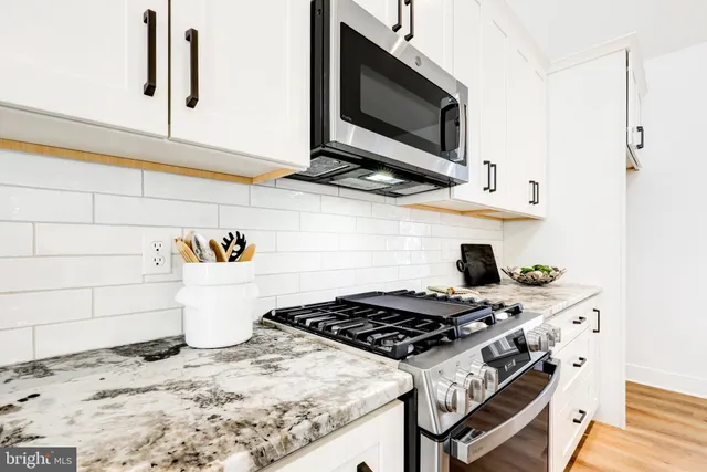 $629,970 | 220 Parkside Place, Lancaster, PA 17602