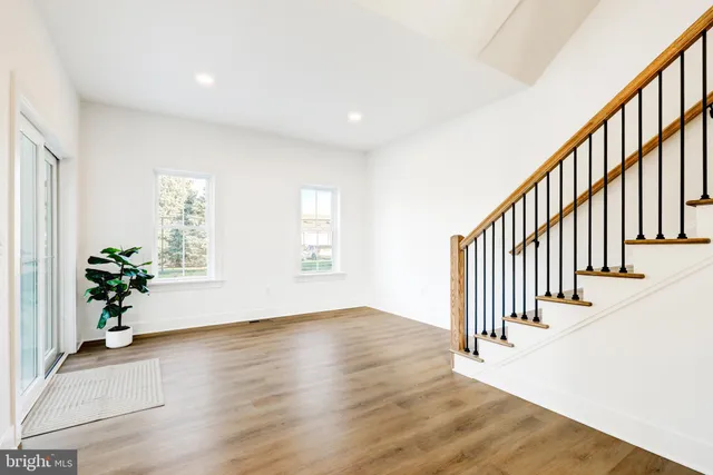 $629,970 | 220 Parkside Place, Lancaster, PA 17602