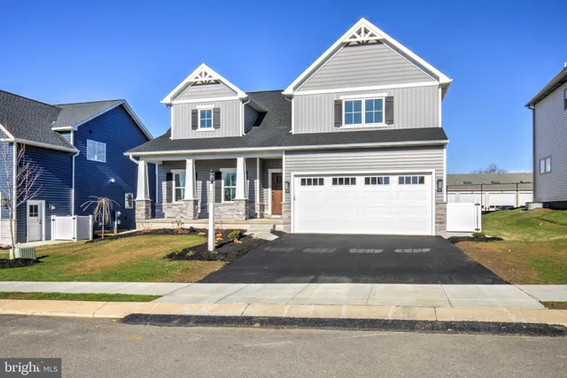 $629,970 | 220 Parkside Place, Lancaster, PA 17602