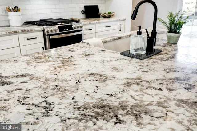 $629,970 | 220 Parkside Place, Lancaster, PA 17602