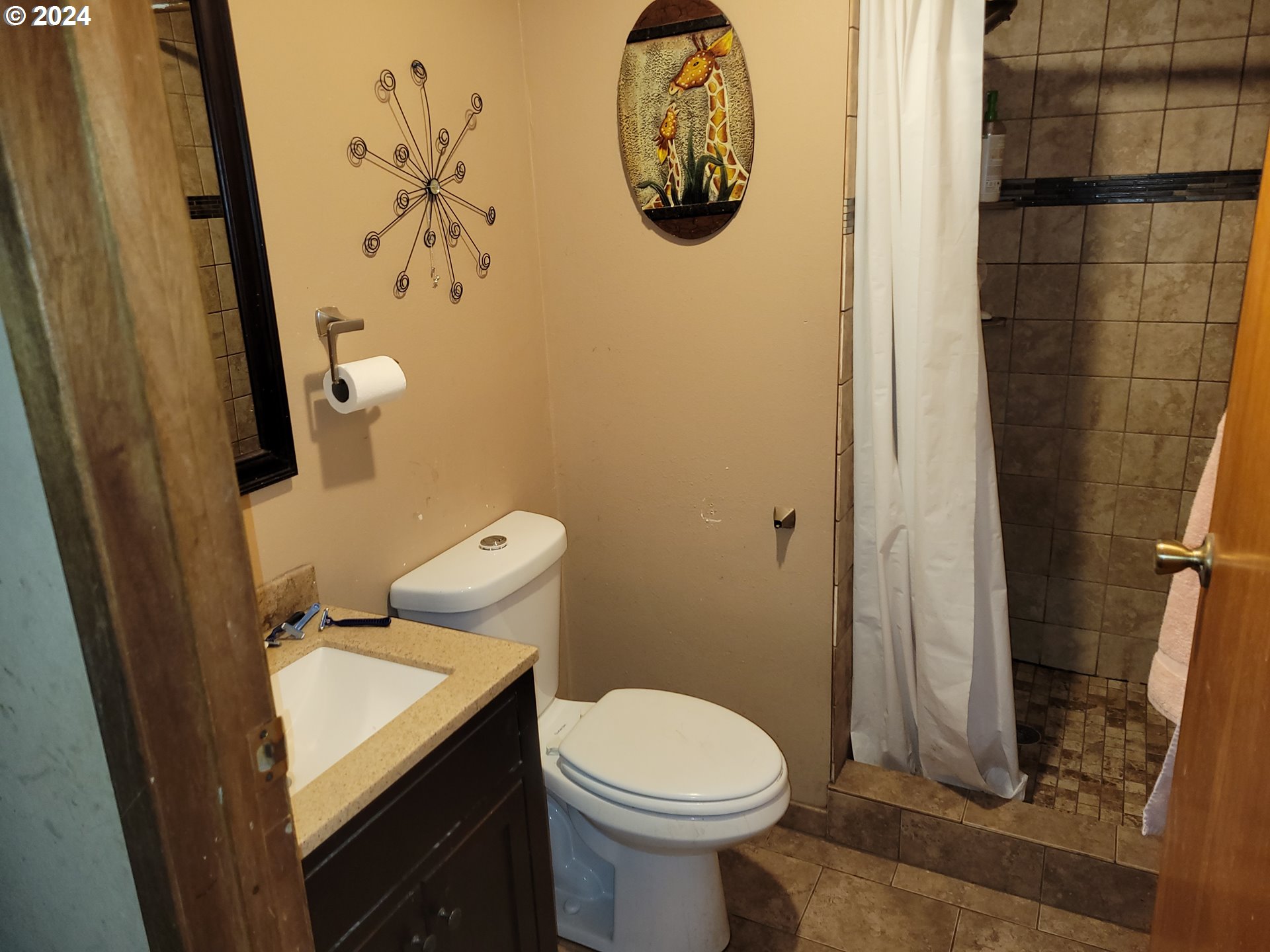 4170 Southwest 5th Drive Gresham, OR 97030 - Photo 7 of 7