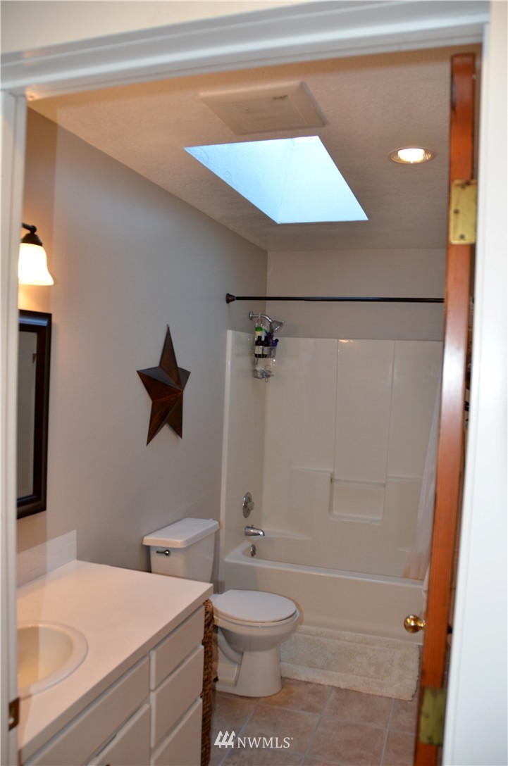 8343 Harborview Road Blaine, WA 98230 - Photo 15 of 22 Gallery Image 15