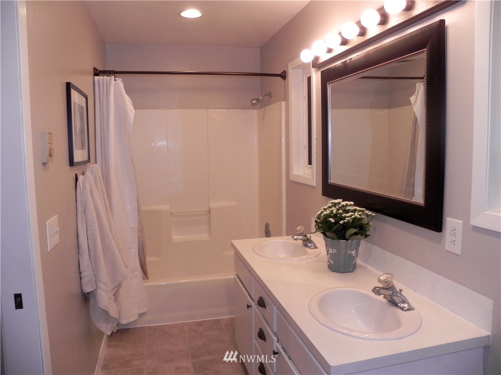 8343 Harborview Road Blaine, WA 98230 - Photo 19 of 22 Gallery Image 19
