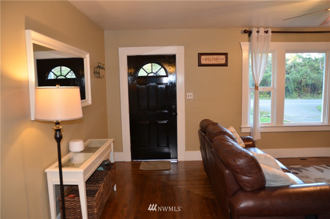 8343 Harborview Road Blaine, WA 98230 - Photo 3 of 22 Gallery Image 3