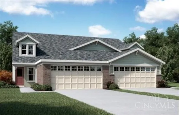 $359,900 | 2100 Wild Berry Way, Batavia, OH 45103