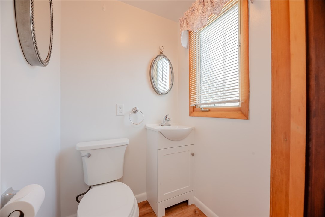 330 Carlsam Drive Irondequoit, NY 14609 - Photo 17 of 43