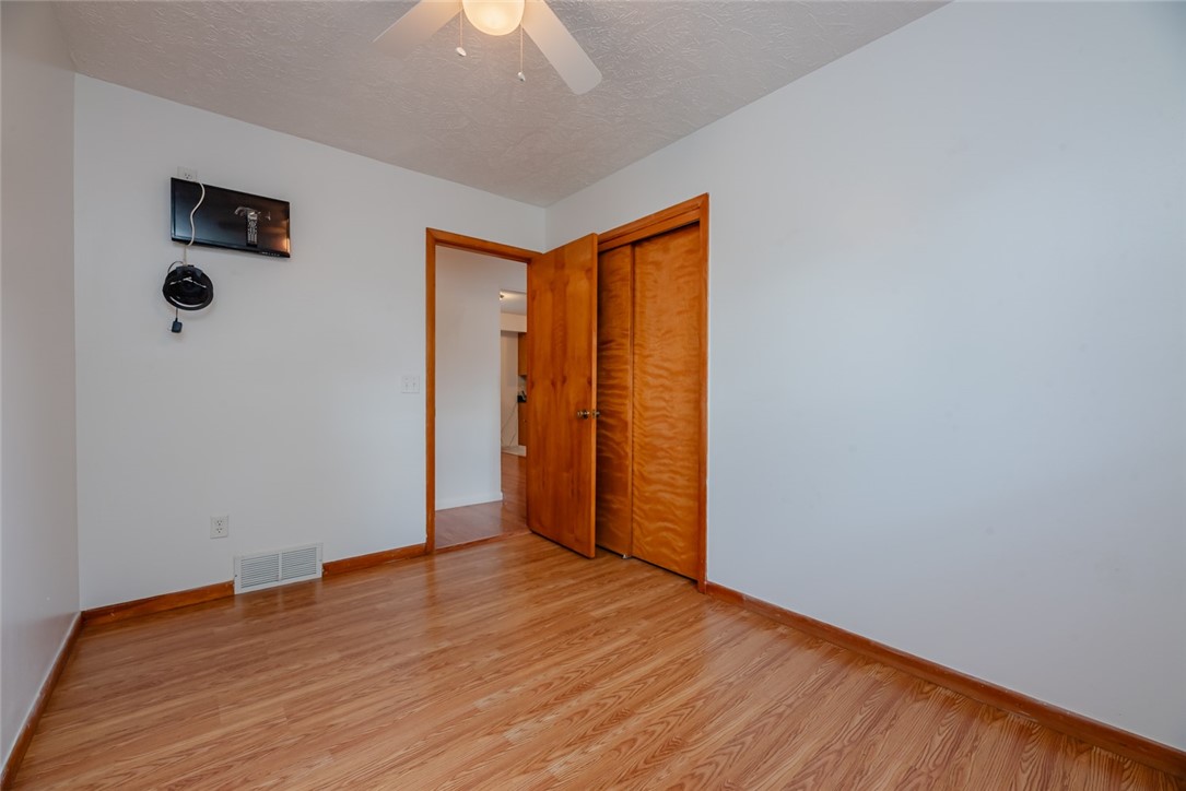 330 Carlsam Drive Irondequoit, NY 14609 - Photo 21 of 43