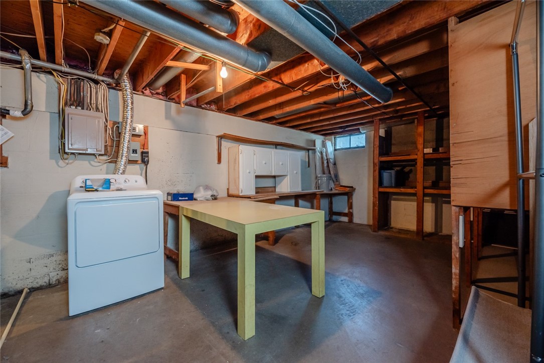 330 Carlsam Drive Irondequoit, NY 14609 - Photo 36 of 43