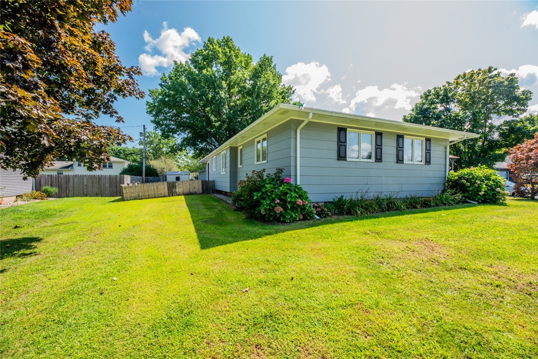 330 Carlsam Drive Irondequoit, NY 14609 - Photo 38 of 43