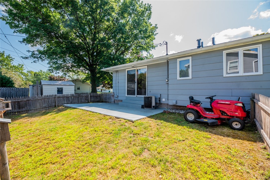 330 Carlsam Drive Irondequoit, NY 14609 - Photo 39 of 43