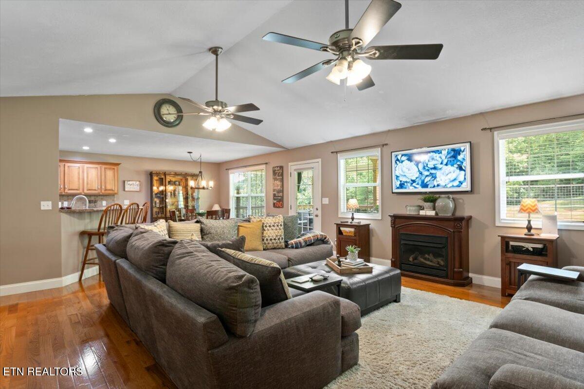 667 Pine Hollow Road Jacksboro, TN 37757 - Photo 5 of 60 06-Pine Hollow