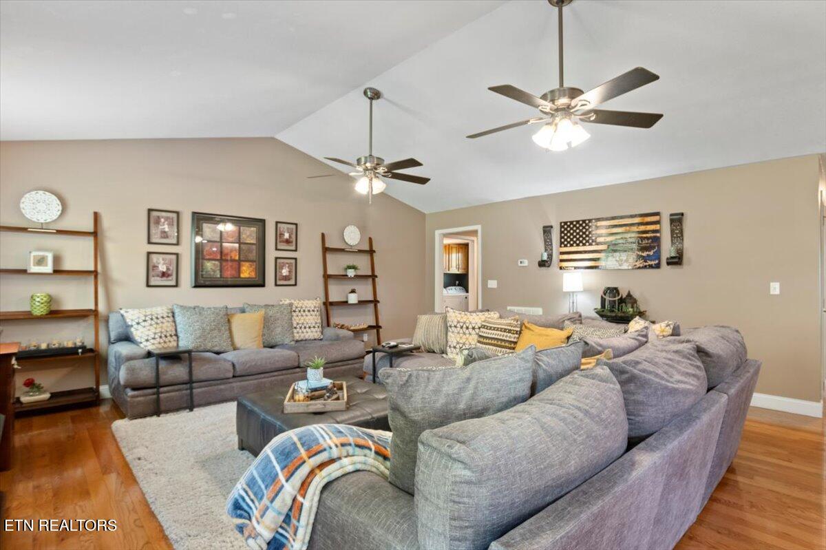 667 Pine Hollow Road Jacksboro, TN 37757 - Photo 6 of 60 09-Pine Hollow