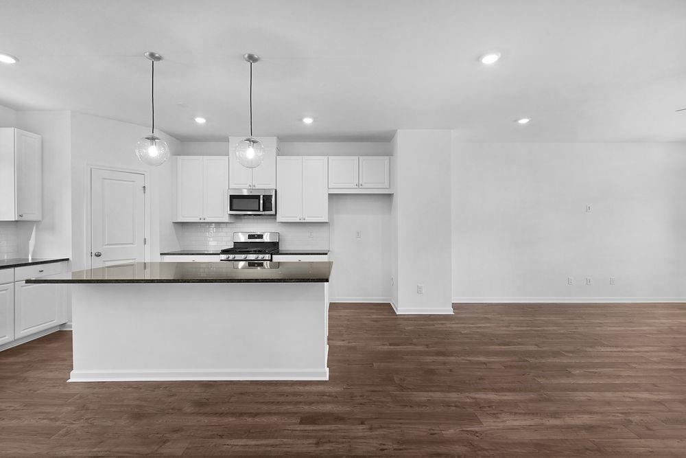 1693 Lansmere Street Southwest Marietta, GA 30008 - Photo 6 of 39