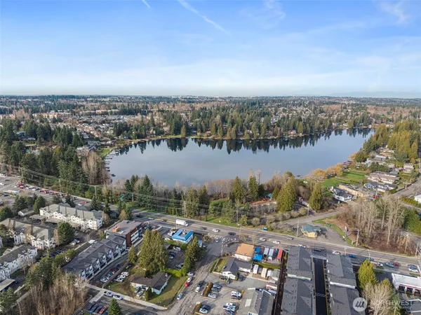 $3,400 | 806 164th Street Southwest, Unit B3, Lynnwood, WA 98037