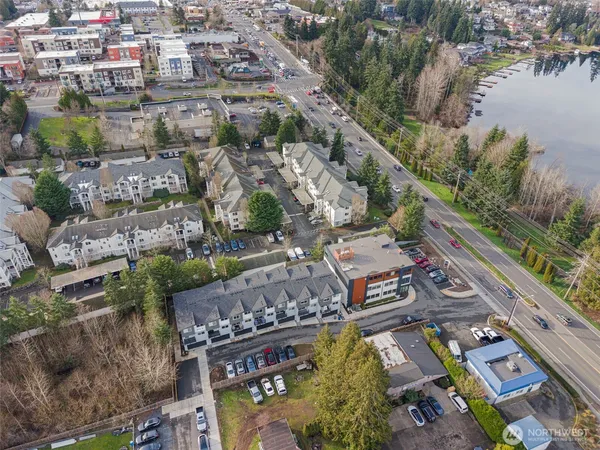 $3,400 | 806 164th Street Southwest, Unit B3, Lynnwood, WA 98037