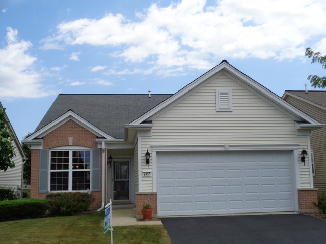 2455 Rolling Ridge Elgin, IL 60124 - Photo 1 of 25