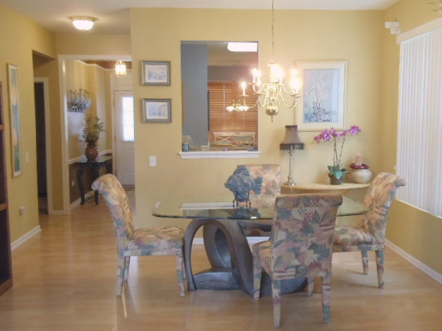 2455 Rolling Ridge Elgin, IL 60124 - Photo 7 of 25