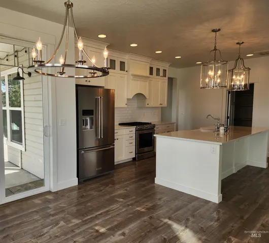 $615,000 | 319 Sunderland Street, Caldwell, ID 83605