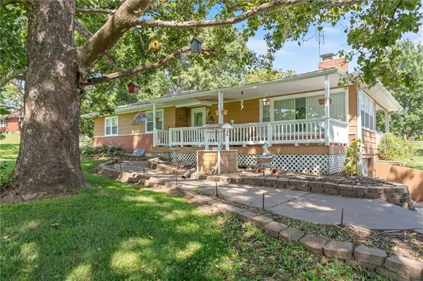 $285,000 | 14449 Highway 71, Savannah, MO 64485