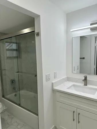 $2,800 | Undisclosed Address, Davie, FL 33324