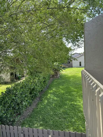 $2,800 | Undisclosed Address, Davie, FL 33324