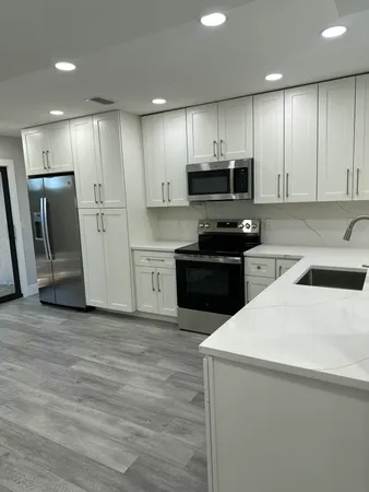 $2,800 | Undisclosed Address, Davie, FL 33324
