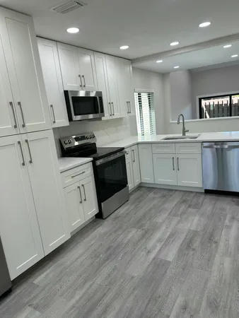 $2,800 | Undisclosed Address, Davie, FL 33324