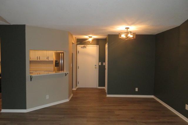 3801 West 98th Street, Unit 402 Bloomington, MN 55431 - Photo 8 of 23