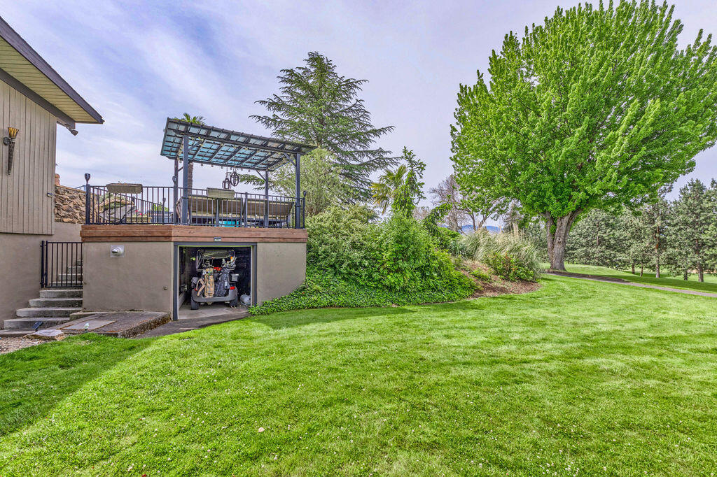 124 South Foothill Road Medford, OR 97504 - Photo 23 of 77 SF(29)