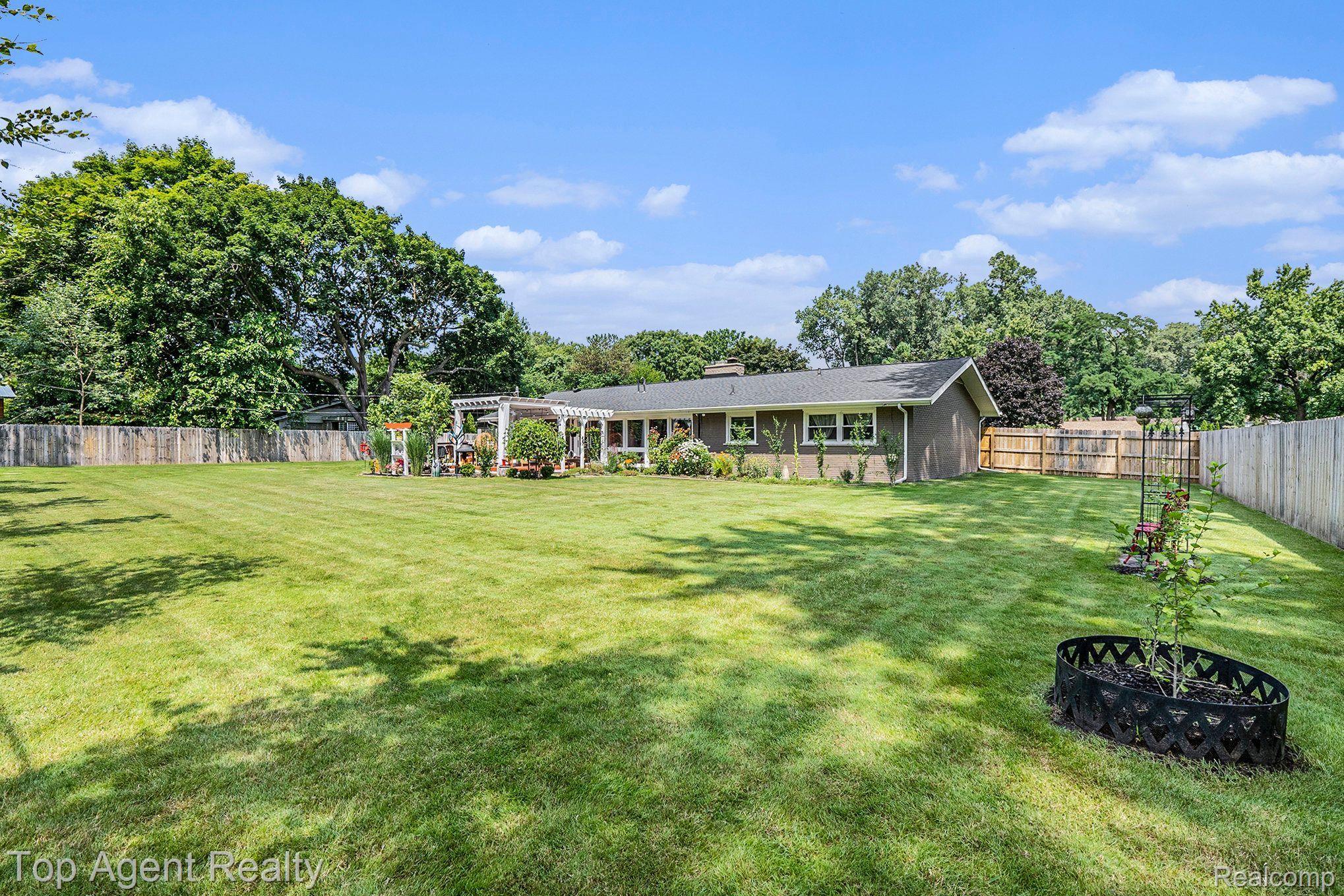 3441 Wendover Road Troy, MI 48084 - Photo 36 of 40 Gallery Image 36