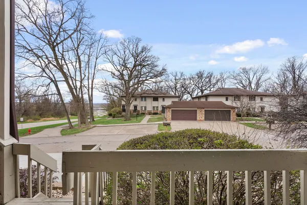 $122,500 | 5911 36th Ave Court, Unit 16, Moline, IL 61265